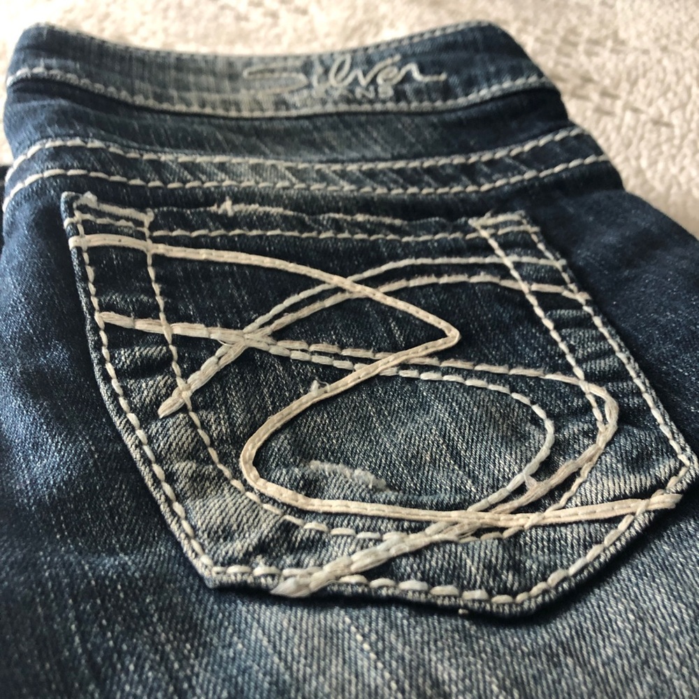 Silver Jeans Co. Frances, Distressed - Sz. W26 L33 - Picture 2 of 7